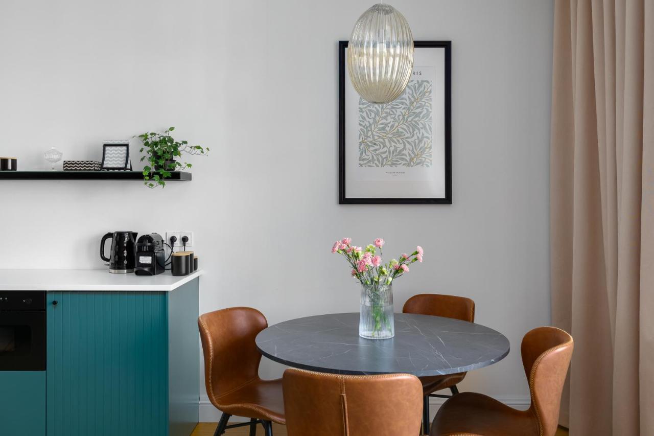 Apartament Aleja 22 Poznań Esterno foto