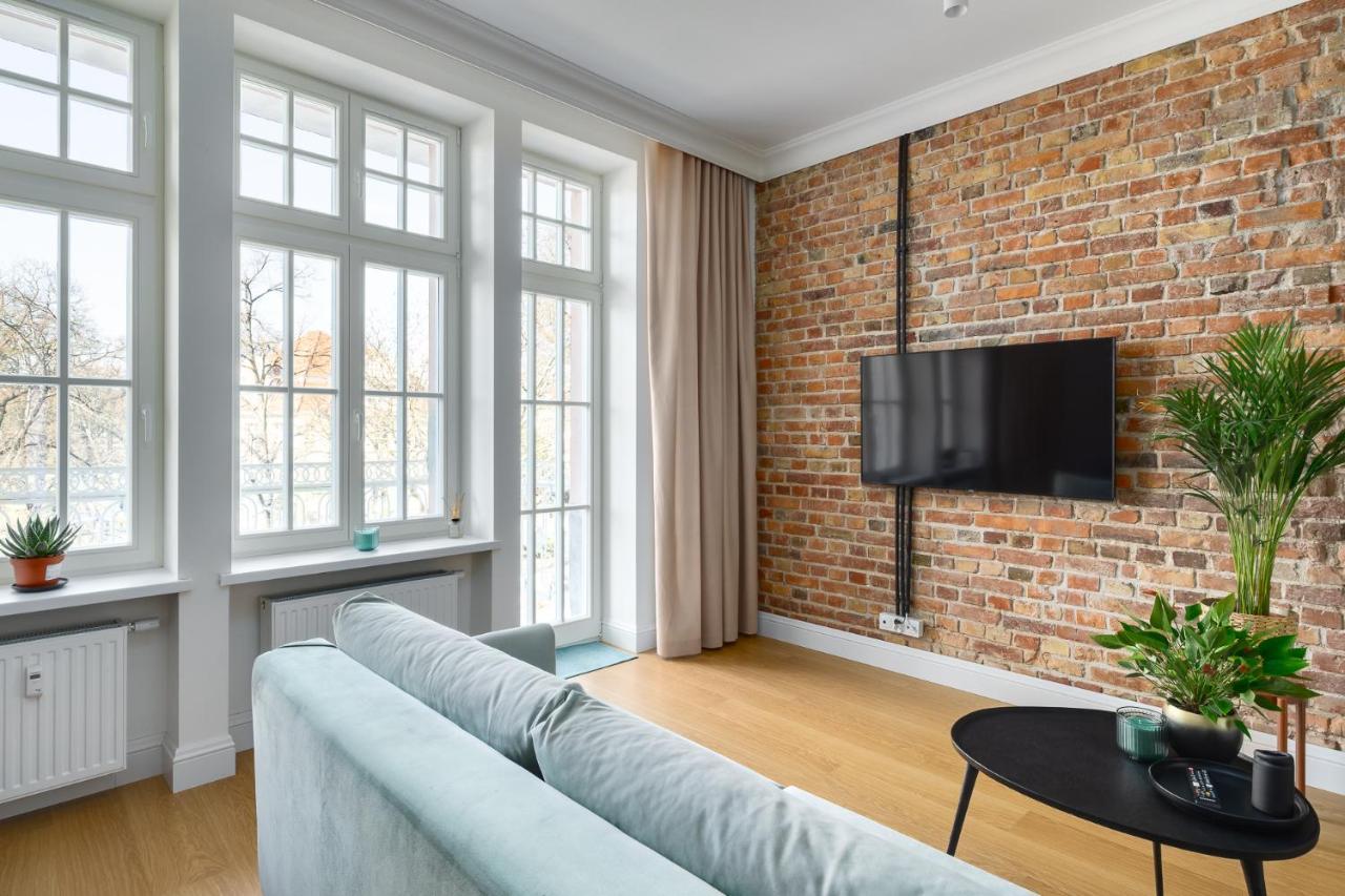 Apartament Aleja 22 Poznań Esterno foto