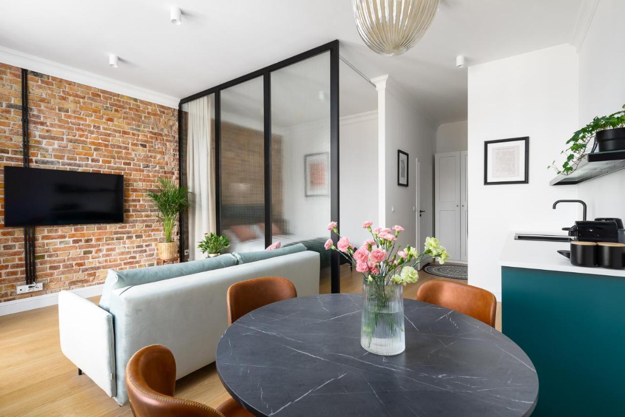Apartament Aleja 22 Poznań Esterno foto